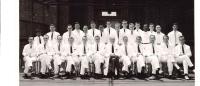 Black and white photo of Dr. Kenneth Forde and his residency class